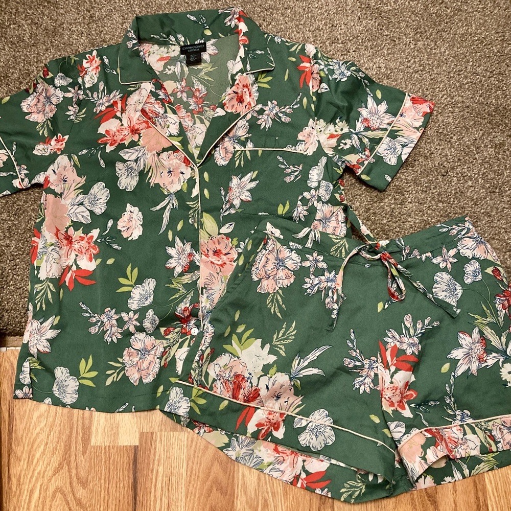 Cynthia Rowley Women’s Matching Pajama Set Size Small